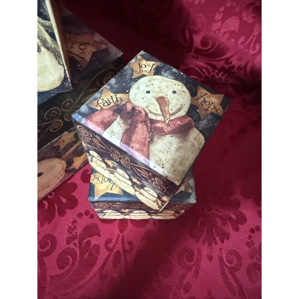 BOB'S BOXES~  Snowman  Set of 4 Nesting Boxes all with Lids~ Decorative~ Storage